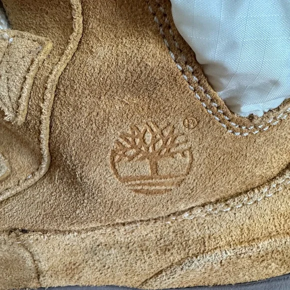 Timberland Women's Tan Winter Boots - Picture 6 of 8